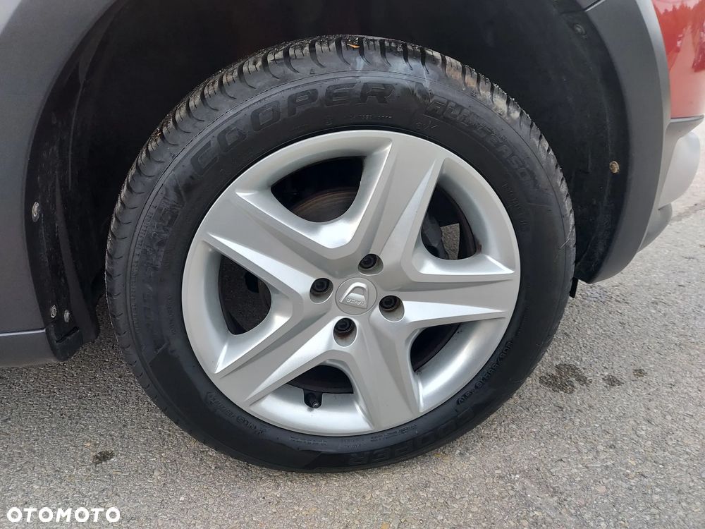 Dacia Sandero Stepway TCe 90 Prestige - 28