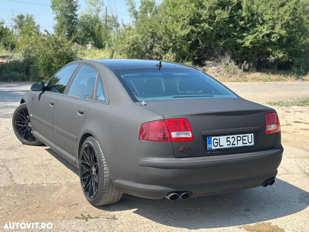 Audi S8 5.2 FSI quattro - 5