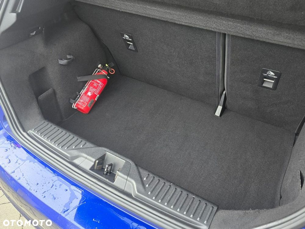 Ford Fiesta - 33