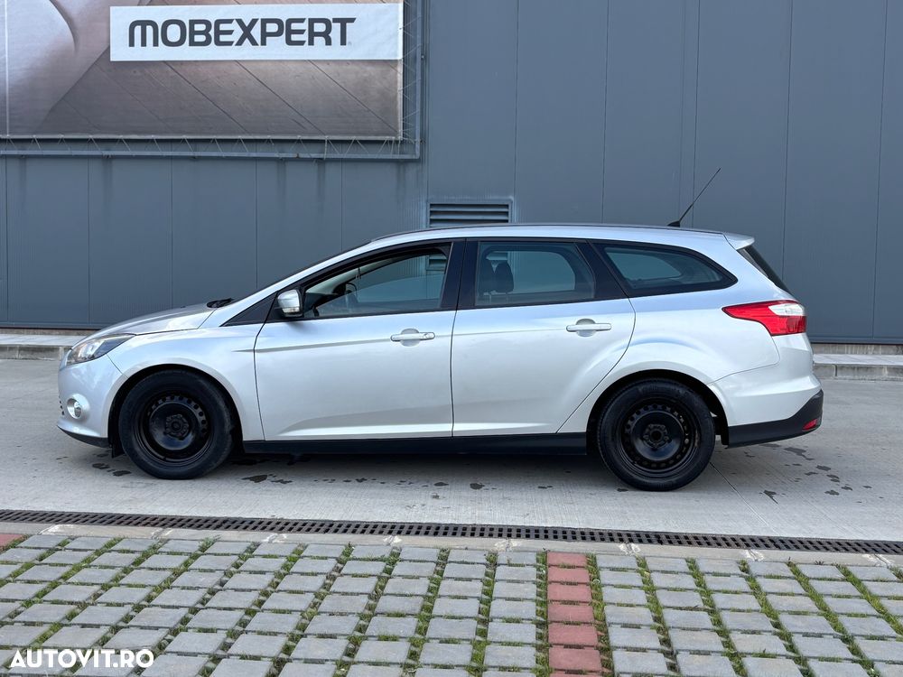 Ford Focus 1.6 TDCI DPF Titanium - 4