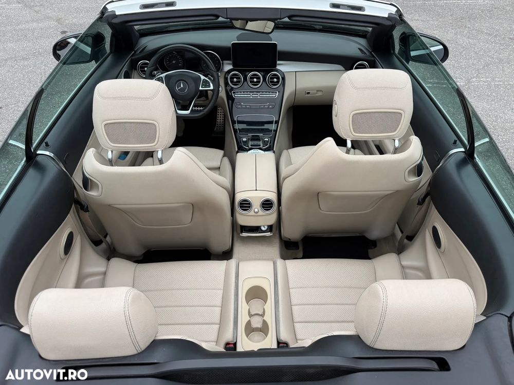 Mercedes-Benz C 300 Cabrio 9G-TRONIC AMG Line - 9
