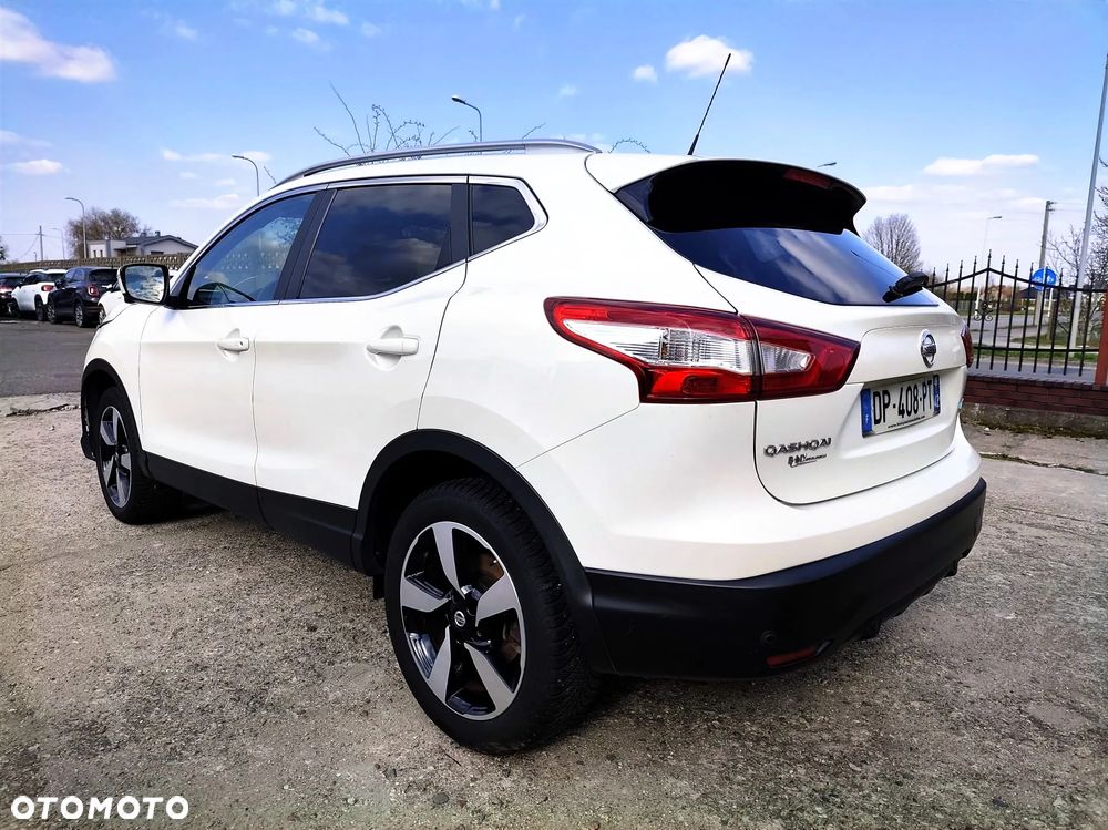 Nissan Qashqai 1.5 dCi DPF 360 - 3