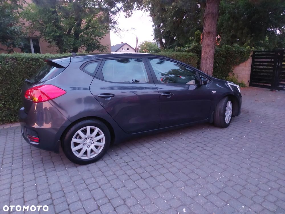 Kia Ceed 1.6 GDI Business Line - 6