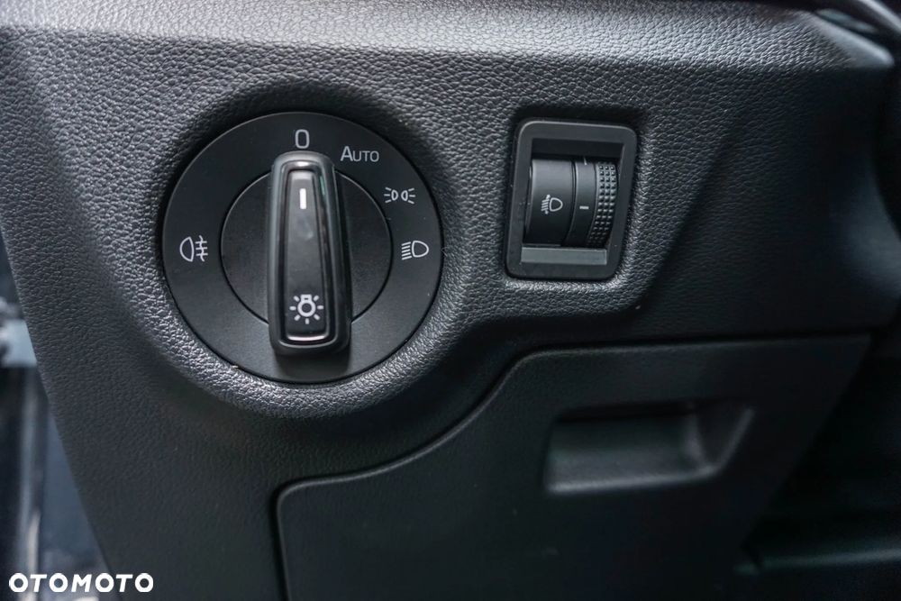 Skoda Kamiq 1.0 TSI Style - 25
