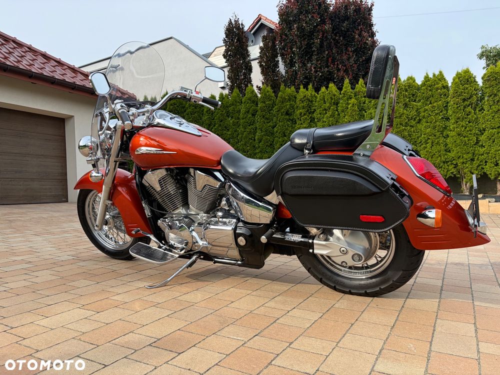 Honda VTX - 22
