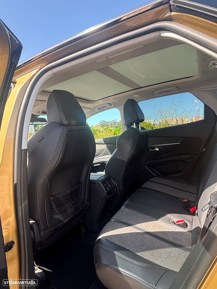 Peugeot 3008 1.2 PureTech Allure EAT6 - 18