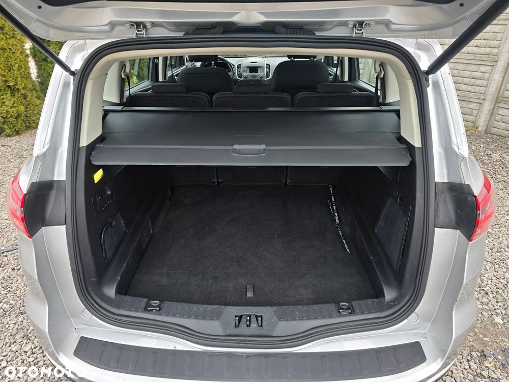 Ford S-Max 2.0 TDCi Trend - 11