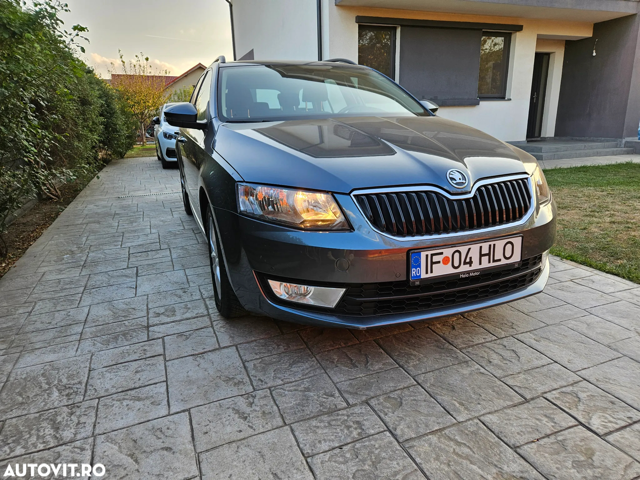 Skoda Octavia 1.6 TDI Ambition - 2