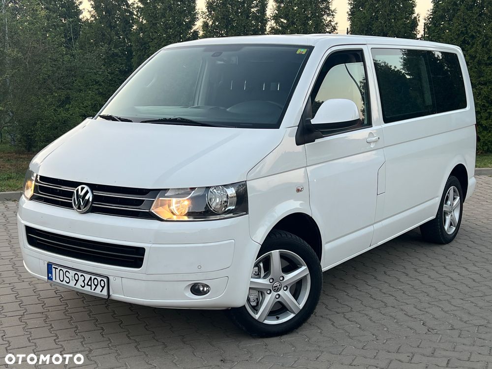 Volkswagen Caravelle - 20