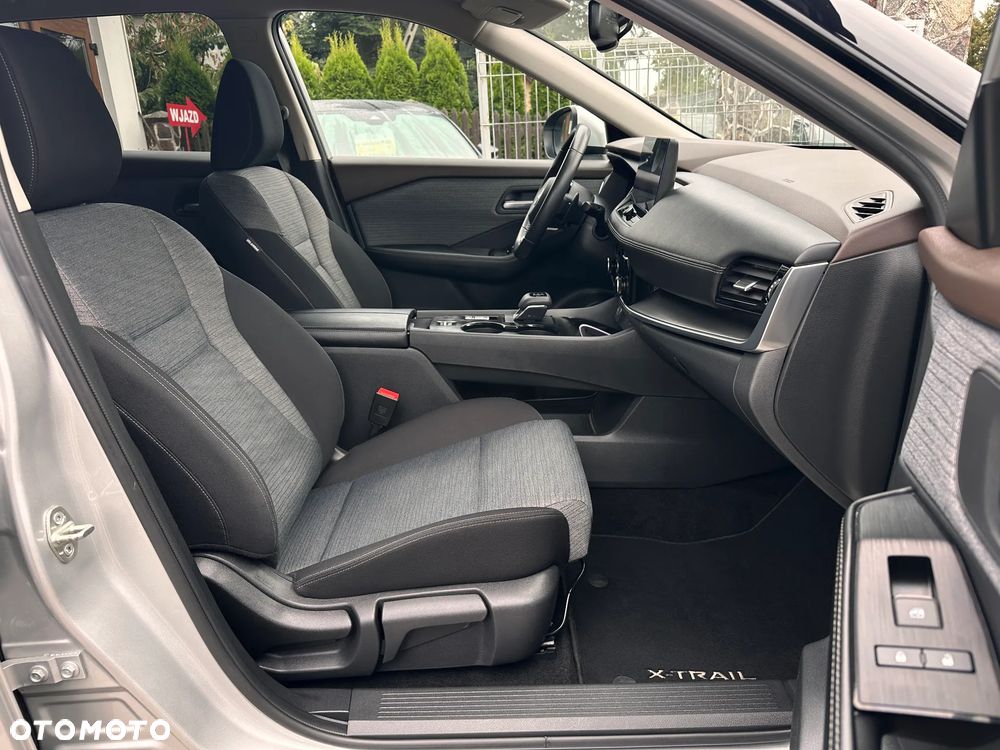 Nissan X-Trail 1.5 VC-T Mild-Hybrid Xtronic N-Connecta - 14