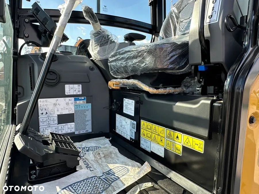 Caterpillar 301.8 Gwarancja Fabryczna  3 Lata ! - 28