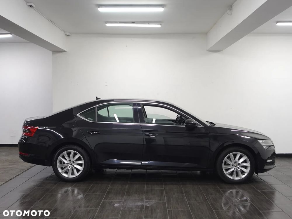 Skoda Superb 1.5 TSI ACT Ambition - 9