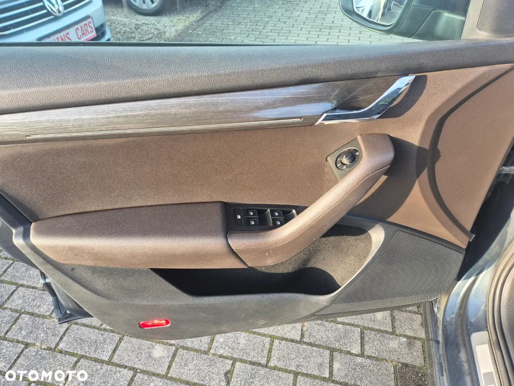 Skoda Octavia 2.0 TDI 4x4 Scout - 19
