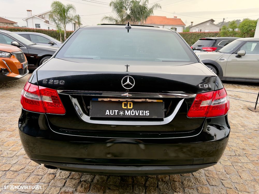 Mercedes-Benz E 250 CDI DPF BlueEFFICIENCY 7G-TRONIC Avantgarde - 3