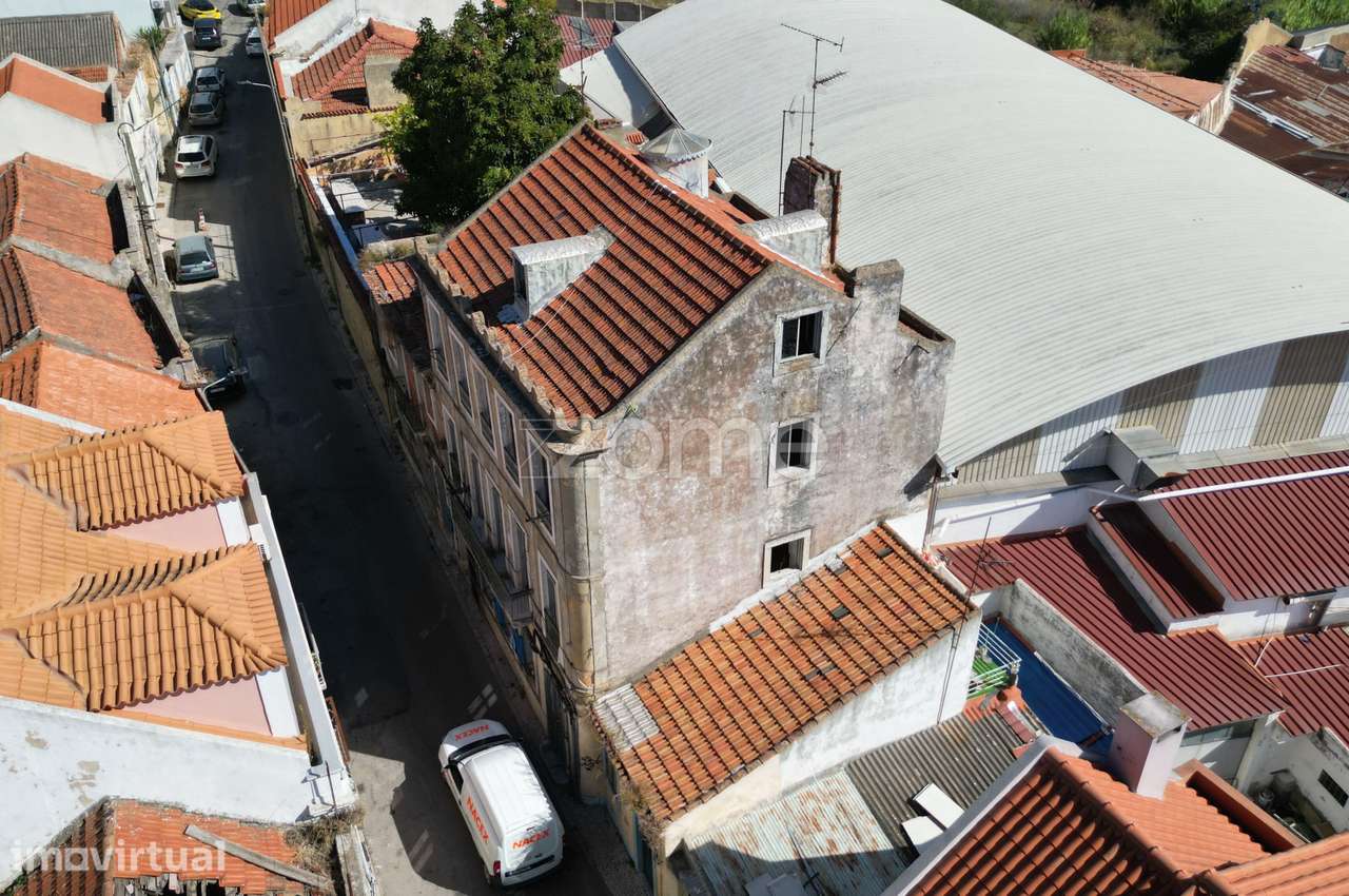 Prédio com 226 m² junto a Cacilhas – Cova da Piedade, Almada - Grande imagem: 3/29