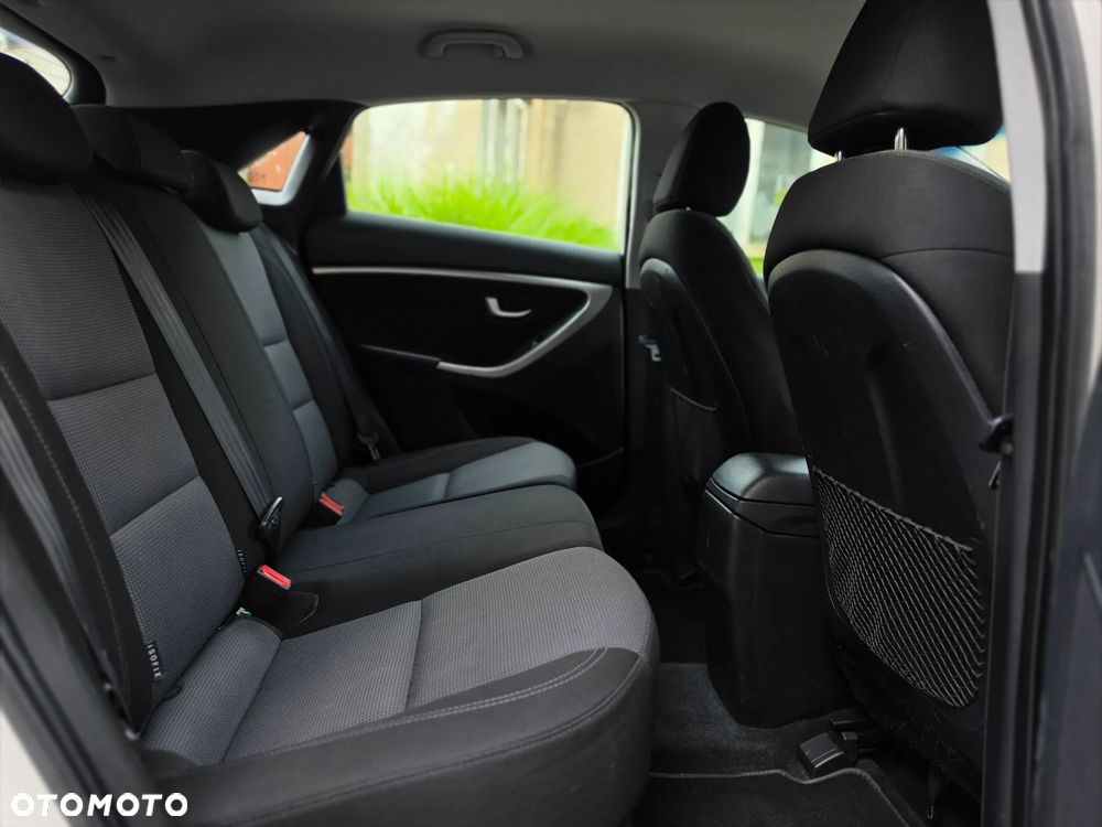 Hyundai i30 - 18