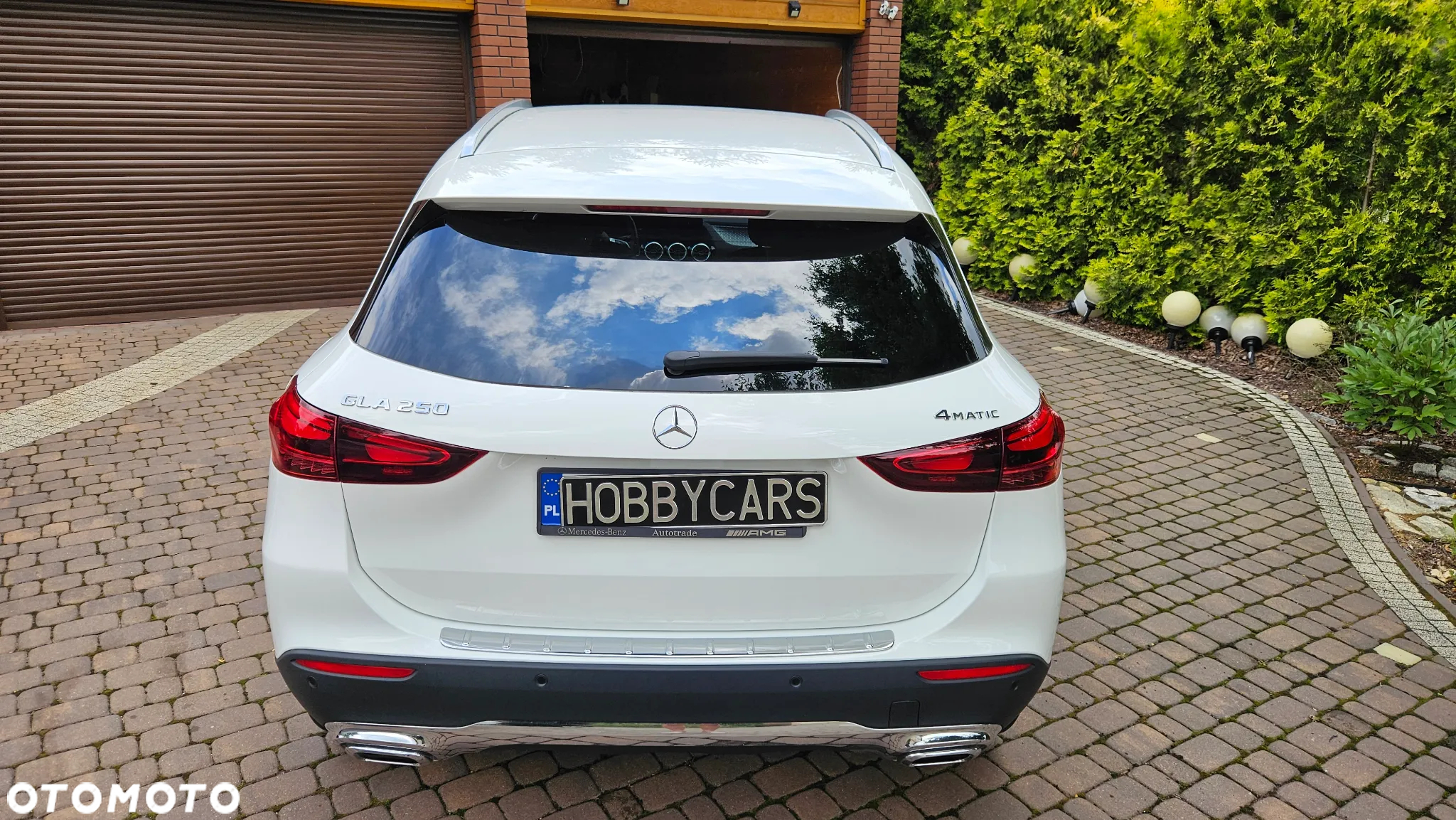 Mercedes-Benz GLA 250 4-Matic AMG Line - 10