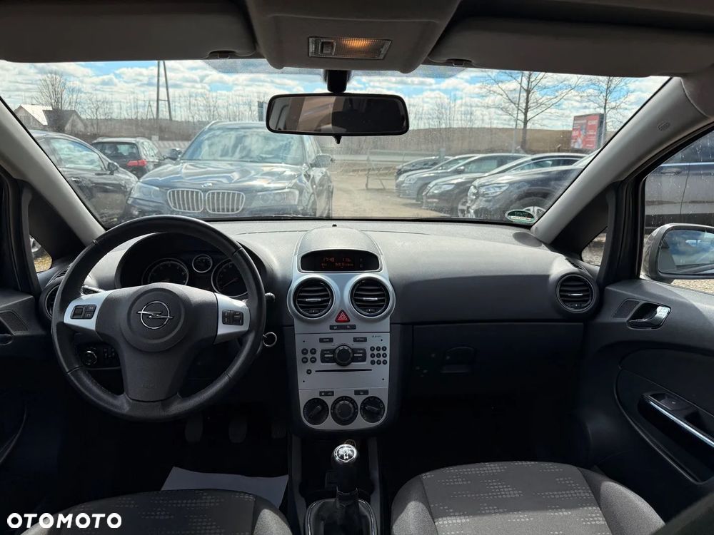 Opel Corsa 1.2 16V Enjoy - 22