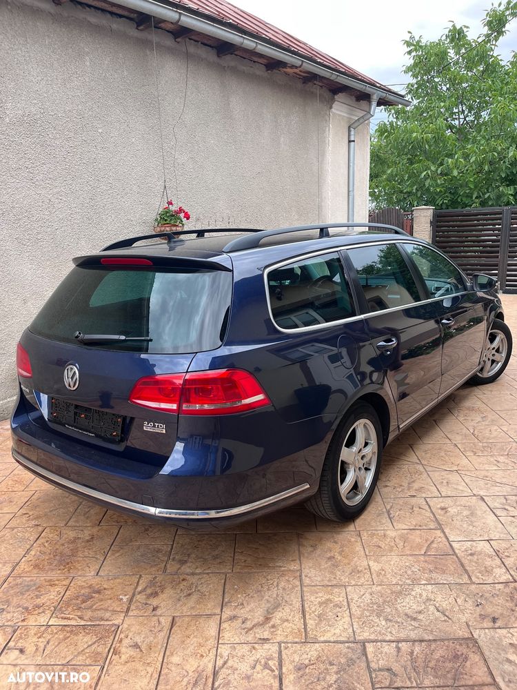 Volkswagen Passat - 3