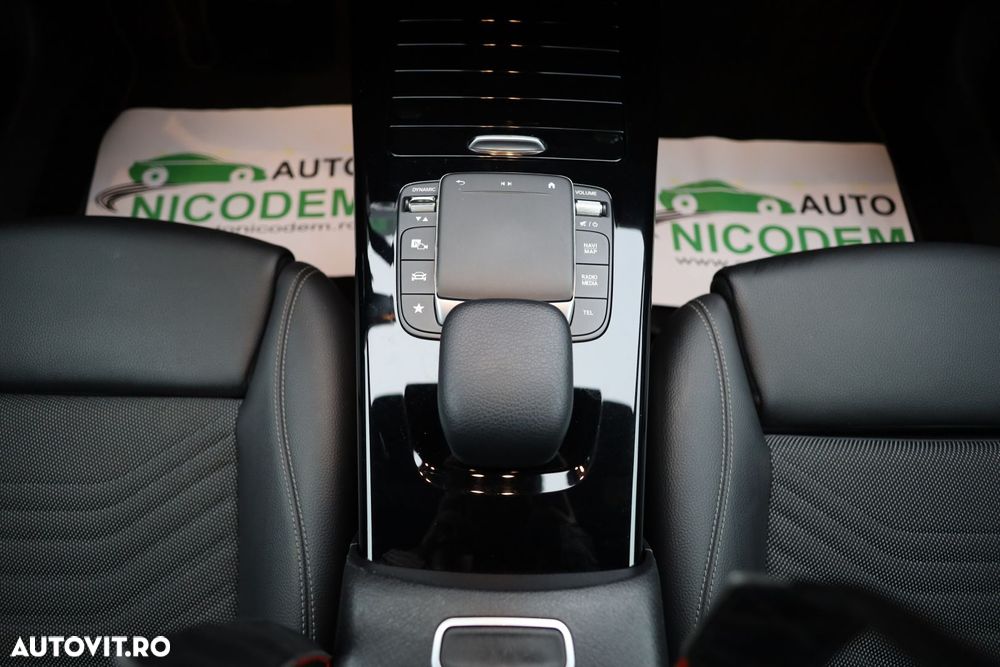 Mercedes-Benz A - 19