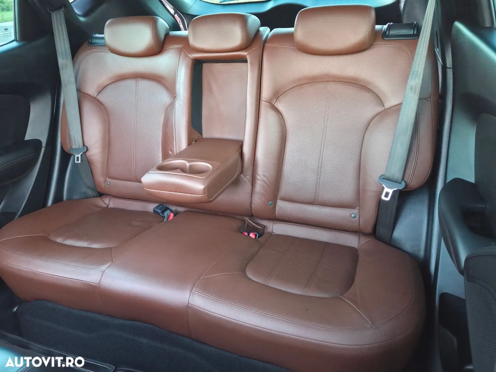 Hyundai ix35 2.0 CRDI 4WD Premium - 8