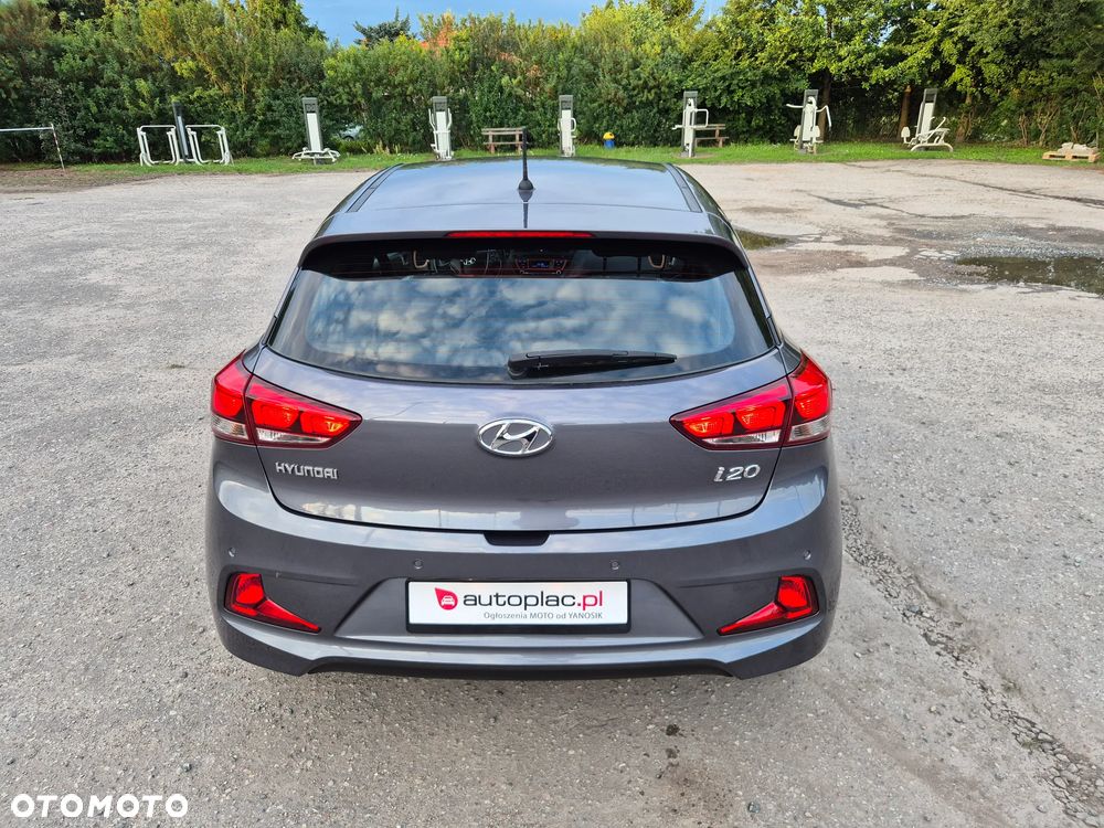 Hyundai i20 1.2 Intro Edition - 14
