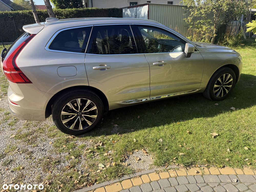 Volvo XC 60 B4 B Plus Bright - 8