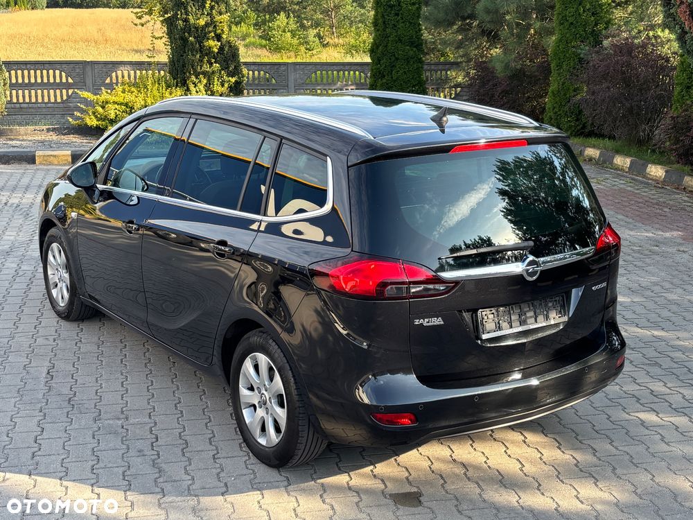 Opel Zafira - 16