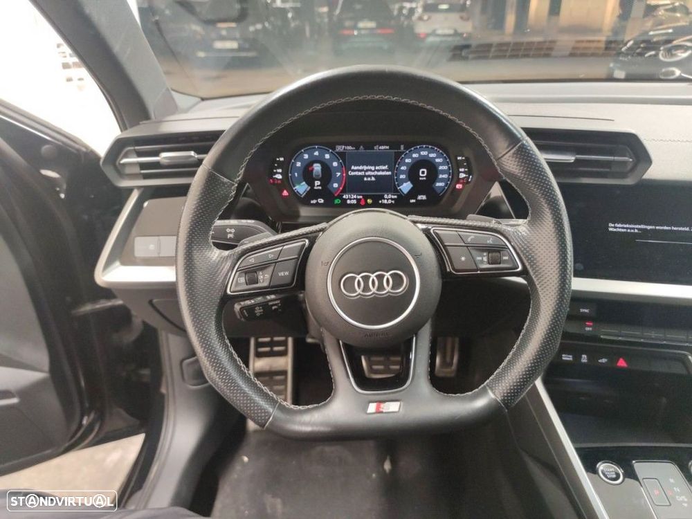 Audi A3 Sportback 40 TFSIe S tronic S line - 6