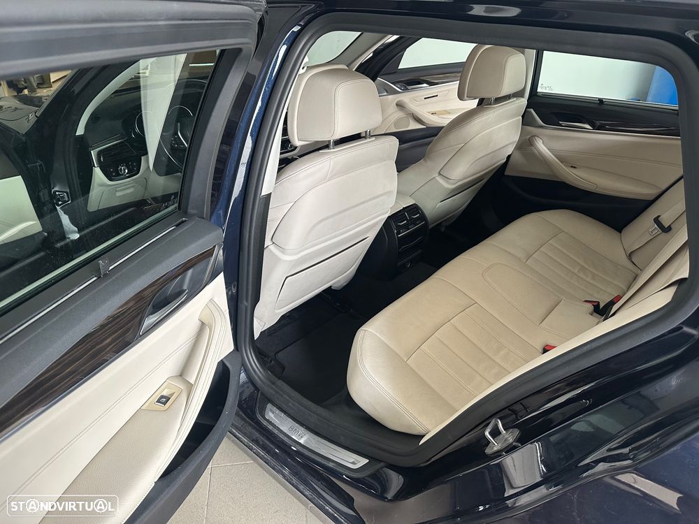 BMW 530 d Auto - 27