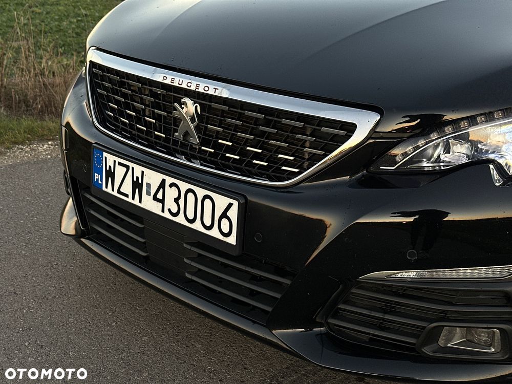 Peugeot 308 SW BlueHDi 180 EAT8 Stop & Start GT - 11