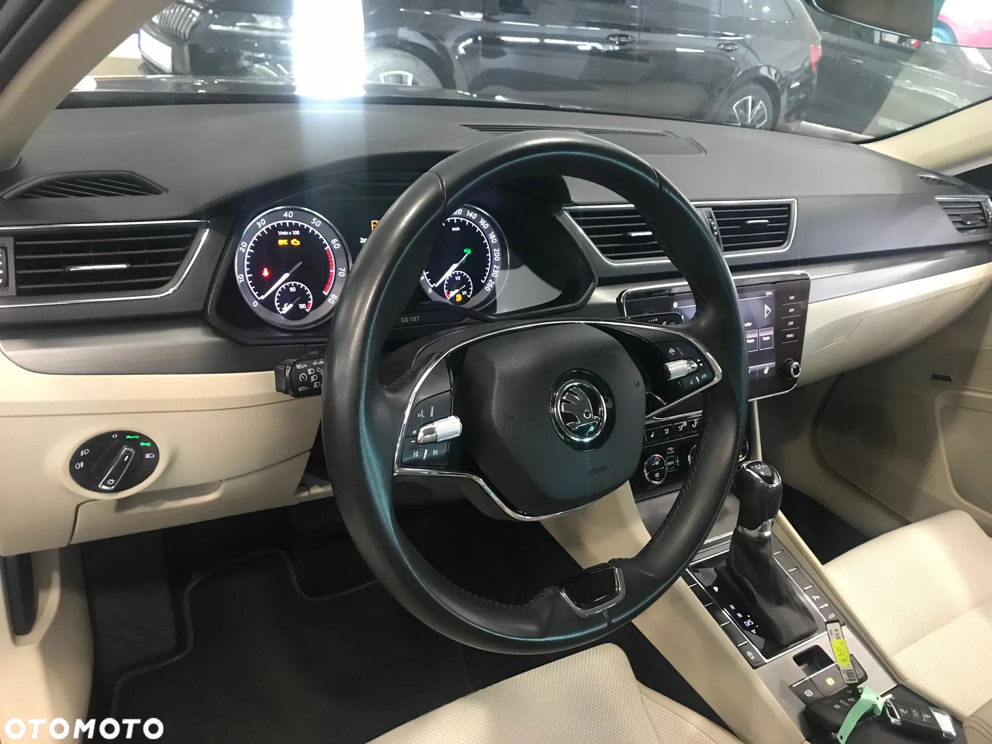 Skoda Superb 1.5 TSI ACT Style DSG - 9
