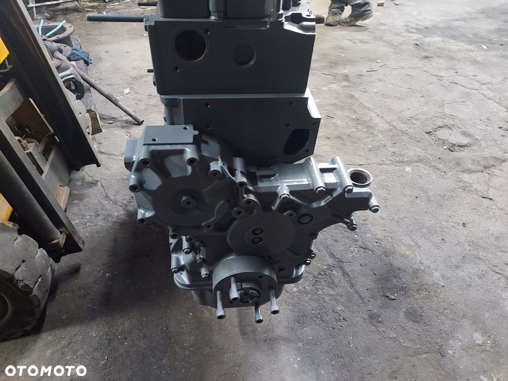 SILNIK SISU 453084978 KOMBAJN FENDT 6335C 2015r - 12