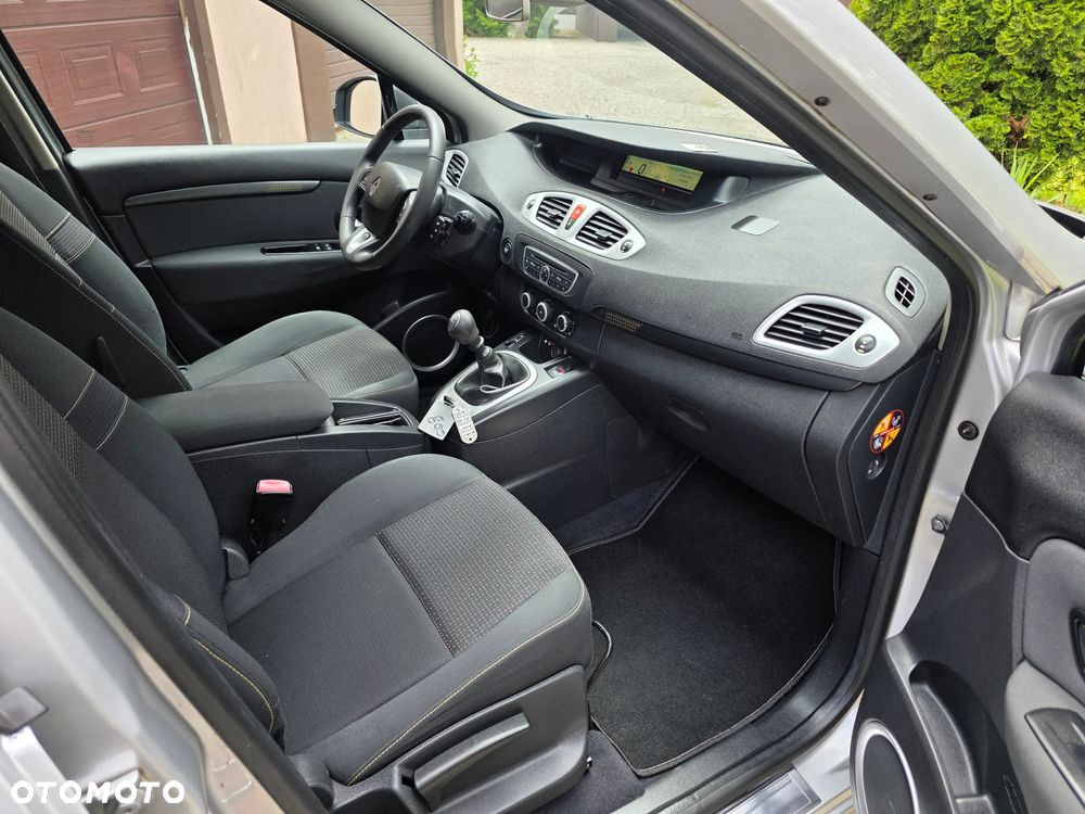 Renault Scenic 1.6 16V Pack Expression - 6