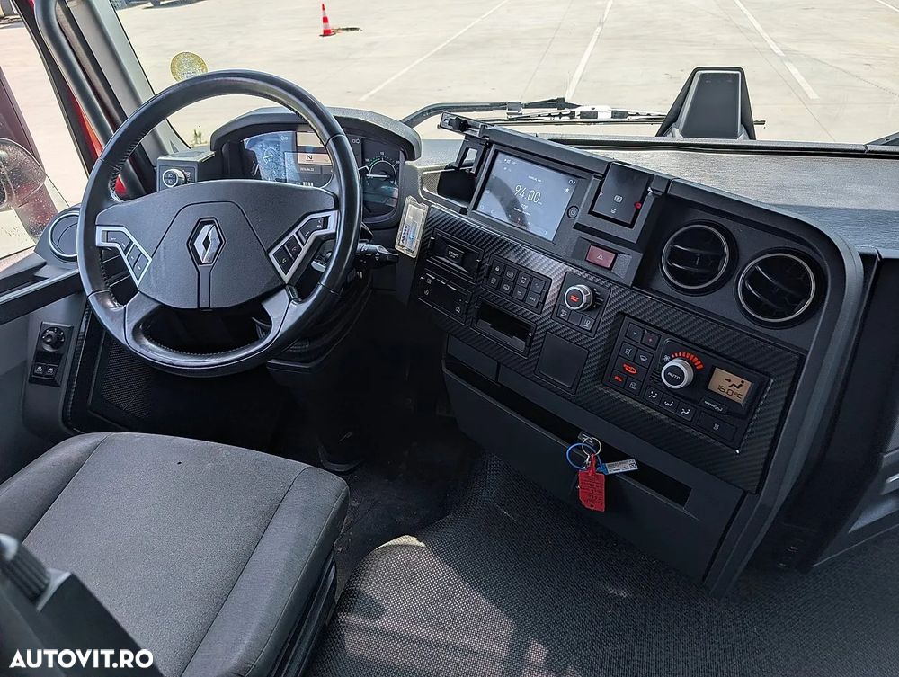 Renault T 520 - 13