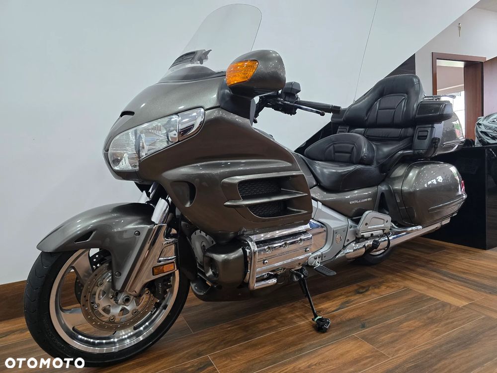 Honda GL - 34