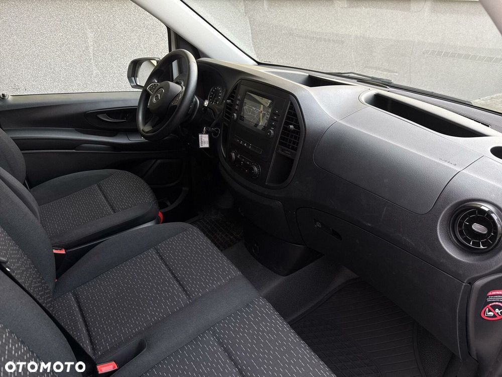 Mercedes-Benz Vito Tourer - 17