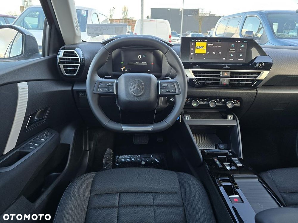 Citroën C4X 1.2 mHEV Plus eDCT6 - 12