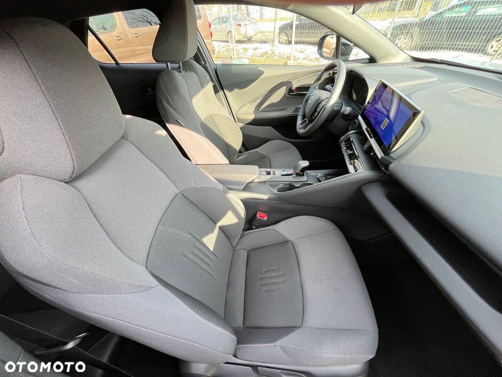 Toyota C-HR - 13