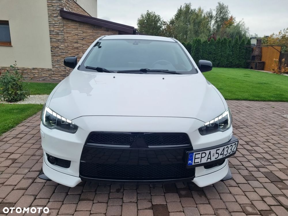 Mitsubishi Lancer - 11