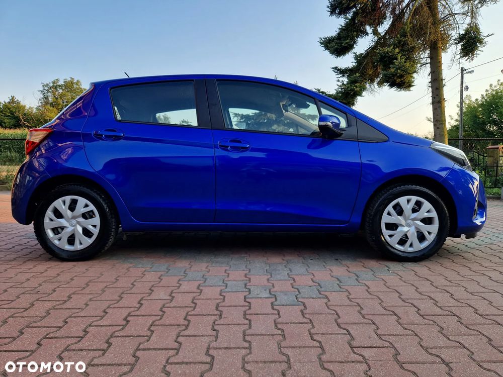 Toyota Yaris 1.5 Premium - 10