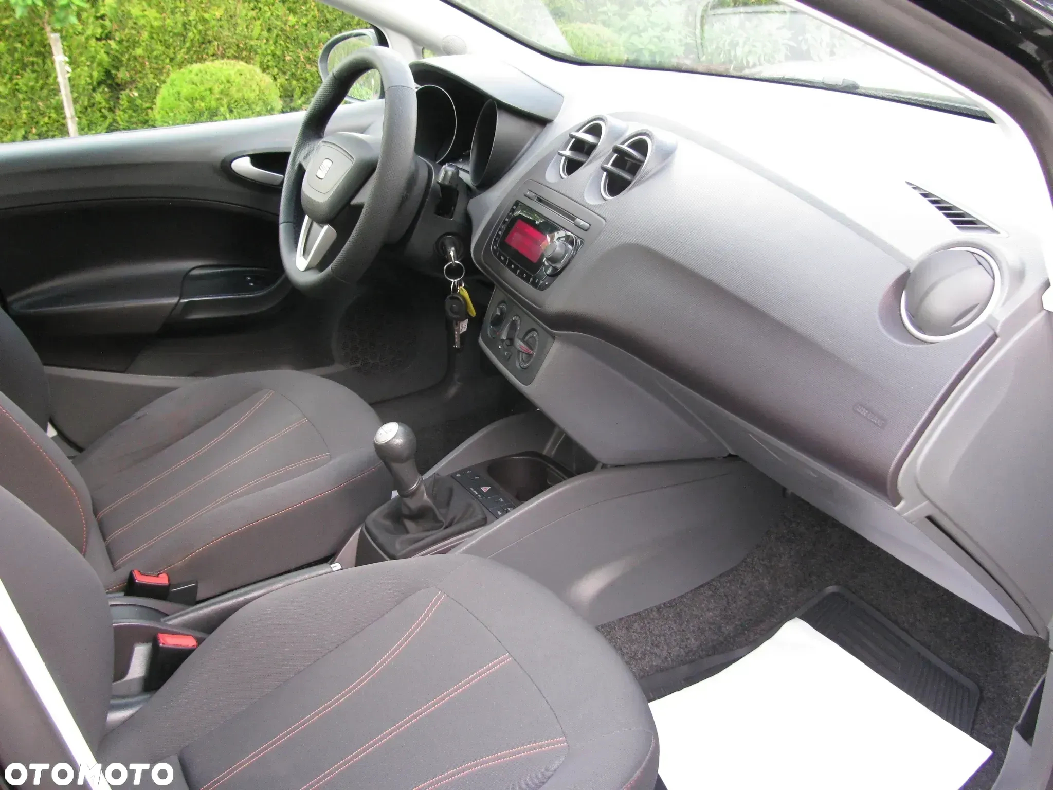 Seat Ibiza 1.4 16V Style - 19