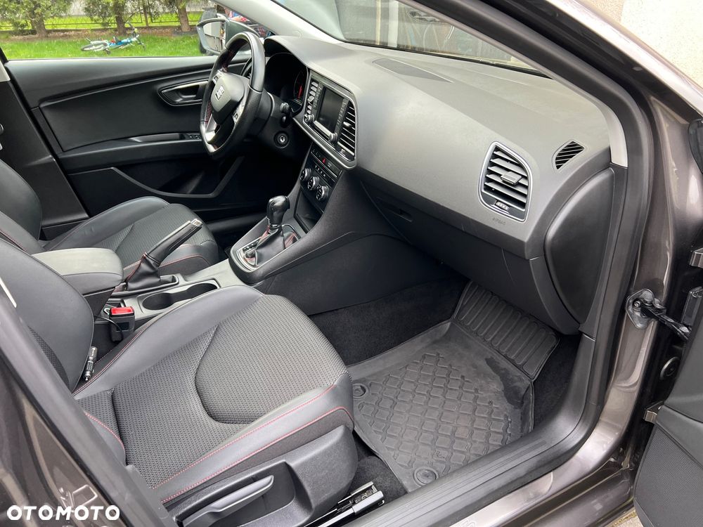 Seat Leon Sportstourer 2.0 TDI FR S&S DSG EU6 - 19