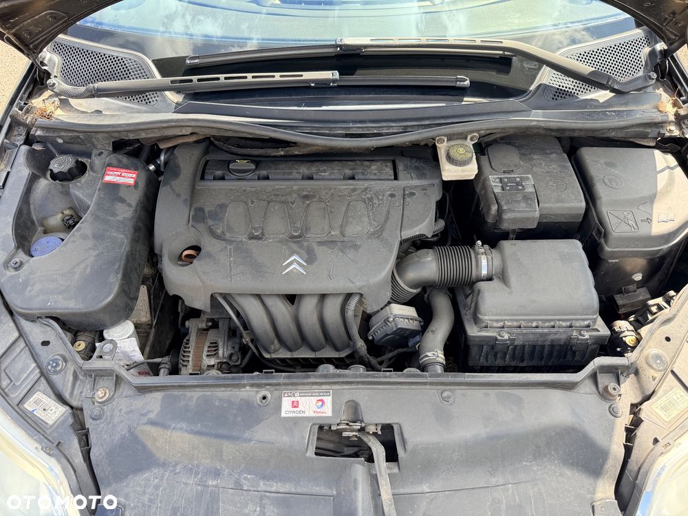 Citroën C4 2.0 16V VTR Plus - 31