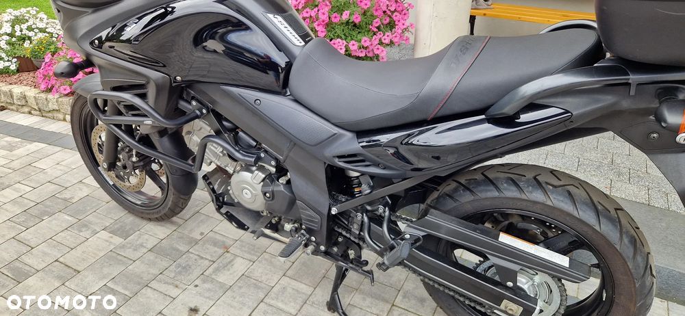 Suzuki V-STROM - 17