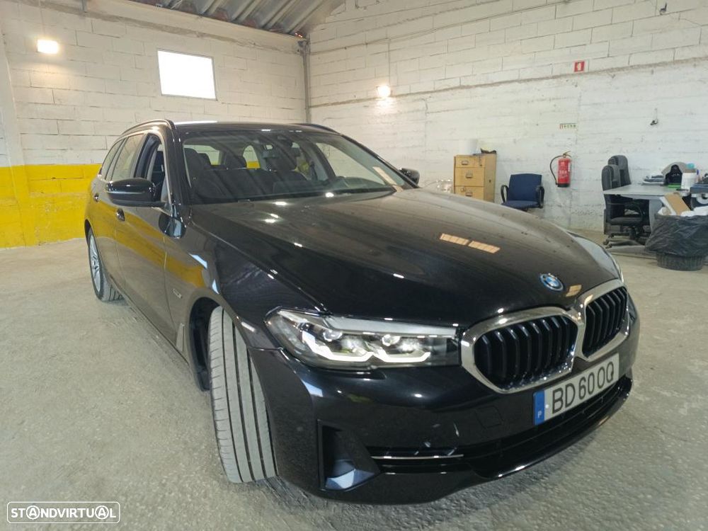 BMW 530 e - 5