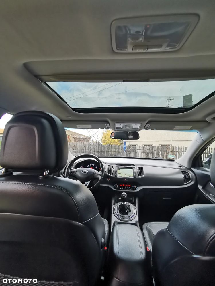 Kia Sportage 2.0 CRDI S 2WD - 31