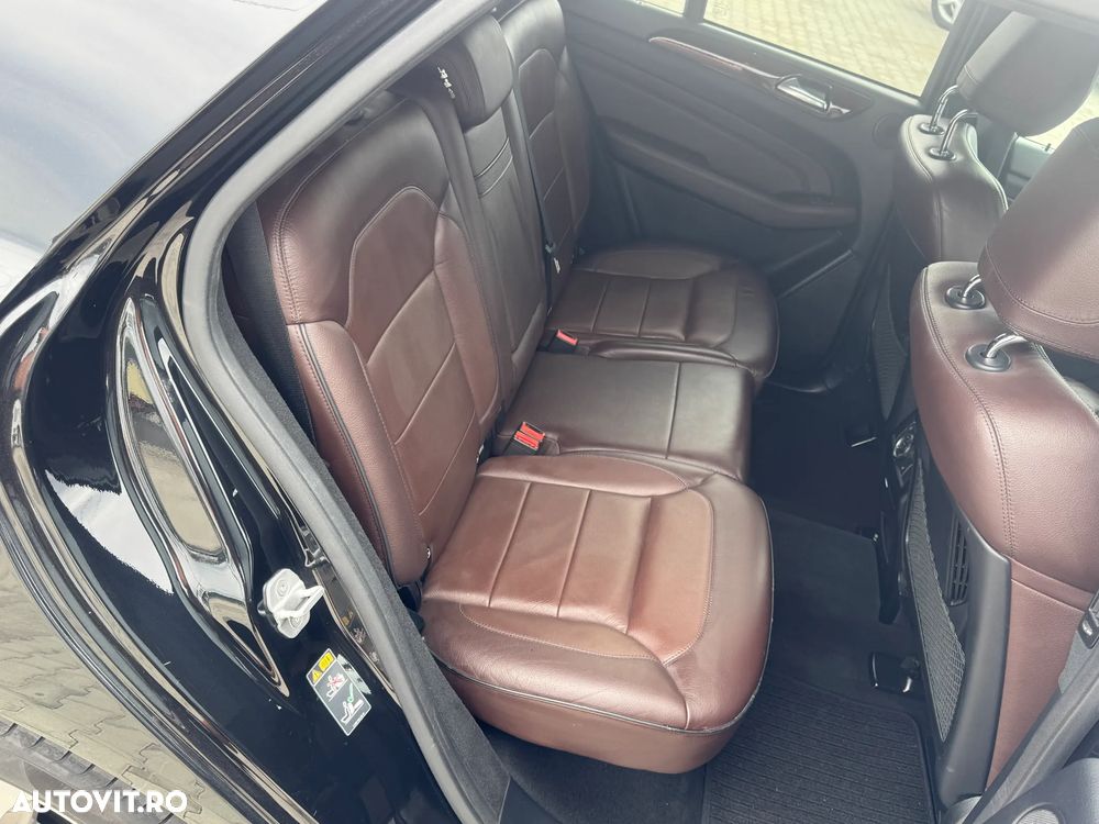 Mercedes-Benz ML 350 BlueTEC 4MATIC Aut - 17