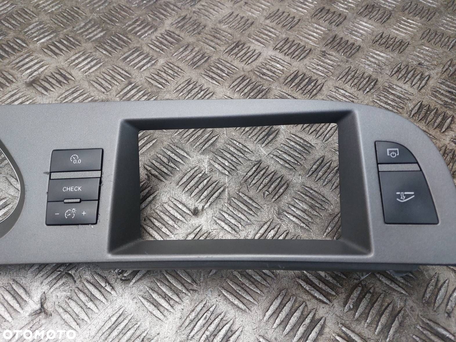 RAMKA LICZNIKA + PRZEŁĄCZNIK ŚWIATEŁ AUDI A6 C6 4F1857115D 4F1927227A - 3