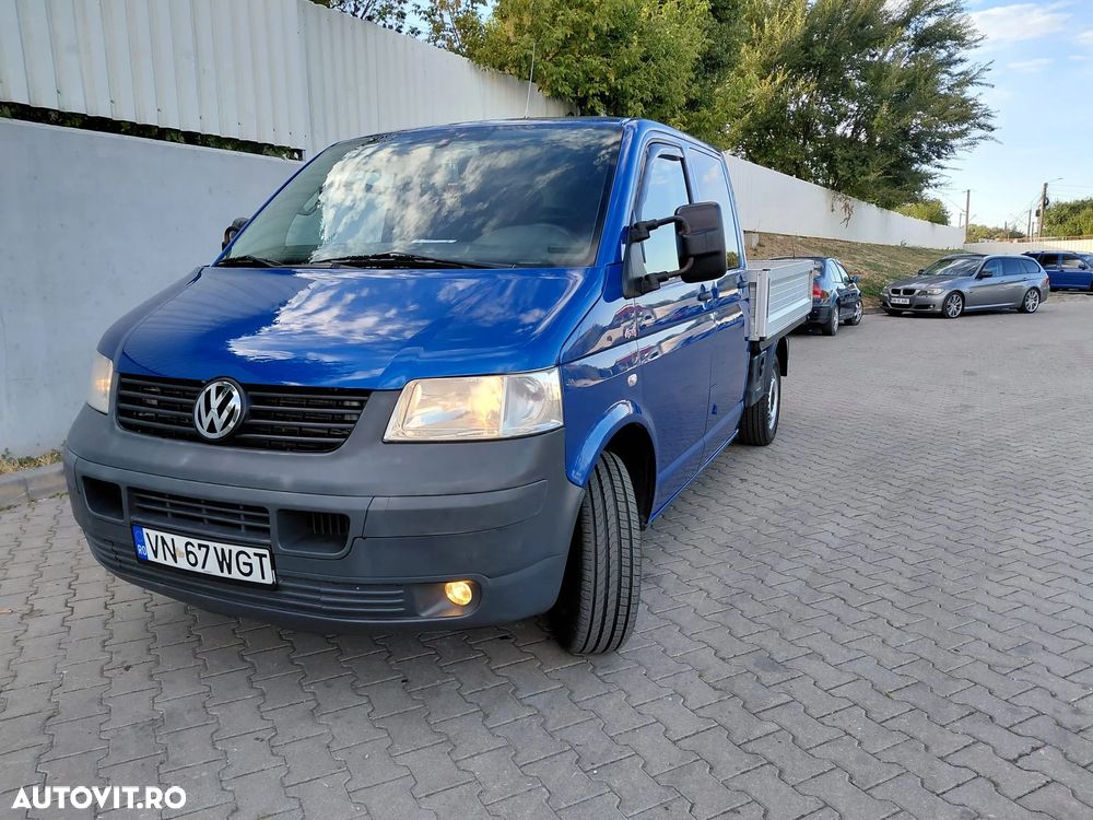 Volkswagen Transporter - 1